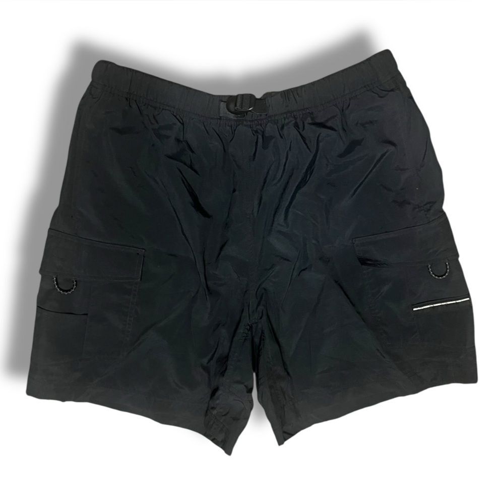 Nike ACG Women's Black Shorts  Size XL 16-18 Athleisure